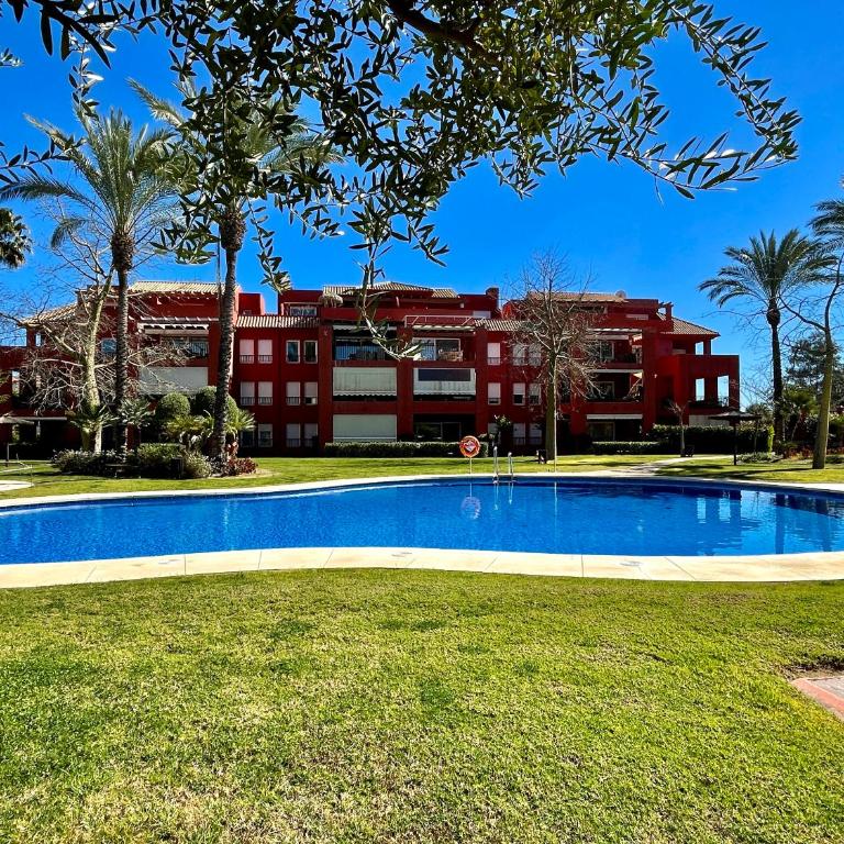 Pool View GOLF FAMILY Ground Floor Terrace with barbecue in Mijas Costa - Apartamento - 28