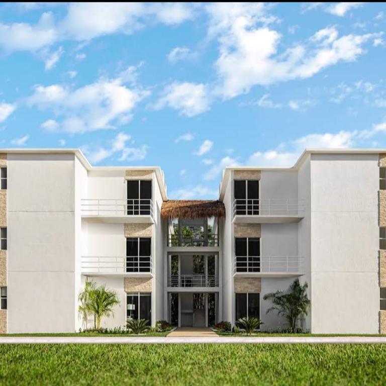 2-Bedroom Condo by the Jungle w/ Swimming pool - Two-Bedroom Apartment - 18