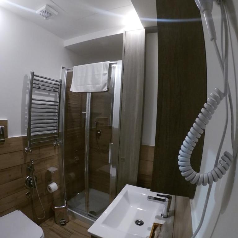 B&B D'Amari Affittacamere - Double Room with Private Bathroom - 27