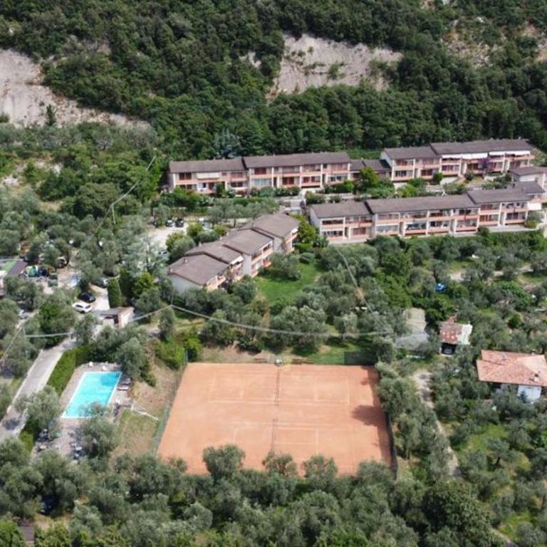RESIDENCE KORMORANO MALCESINE - Appartamento con 2 Camere da Letto - 1