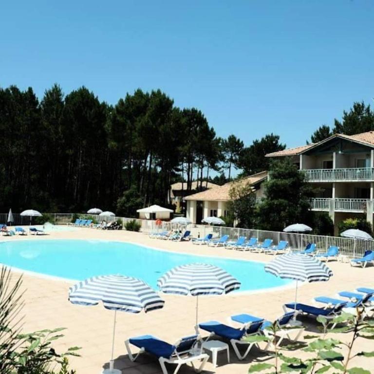 Bel appartement lumineux à Vieux Boucau avec piscine chauffée - Résidence Domaine du Golf de Pinsolle - Appartement avec Terrasse - 21
