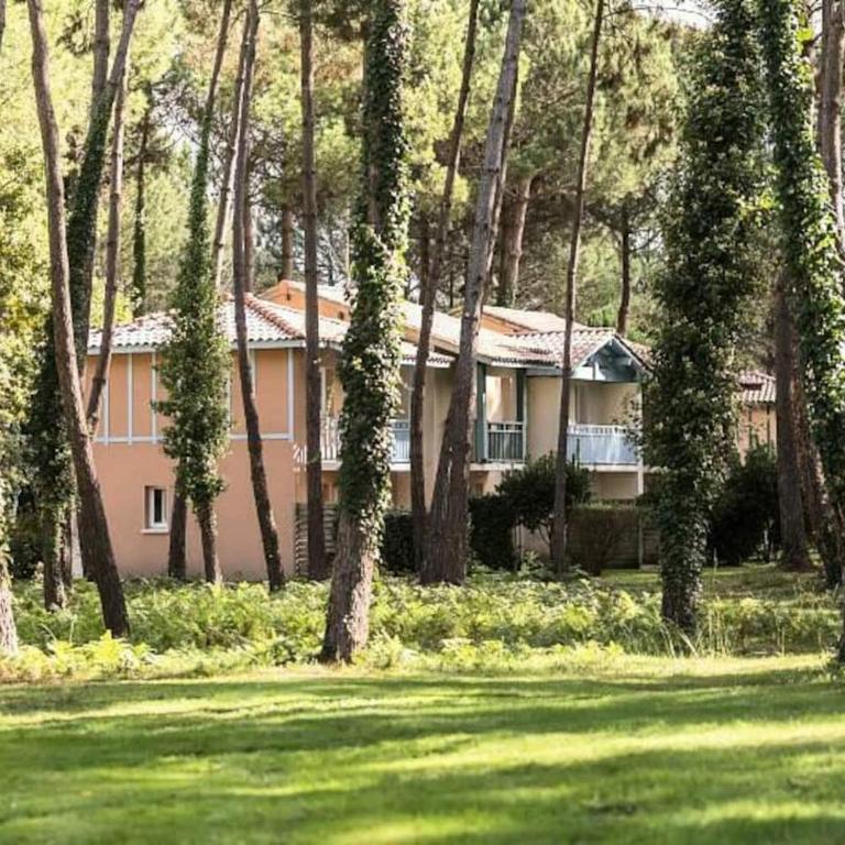 Bel appartement lumineux à Vieux Boucau avec piscine chauffée - Résidence Domaine du Golf de Pinsolle - Appartement avec Terrasse - 29