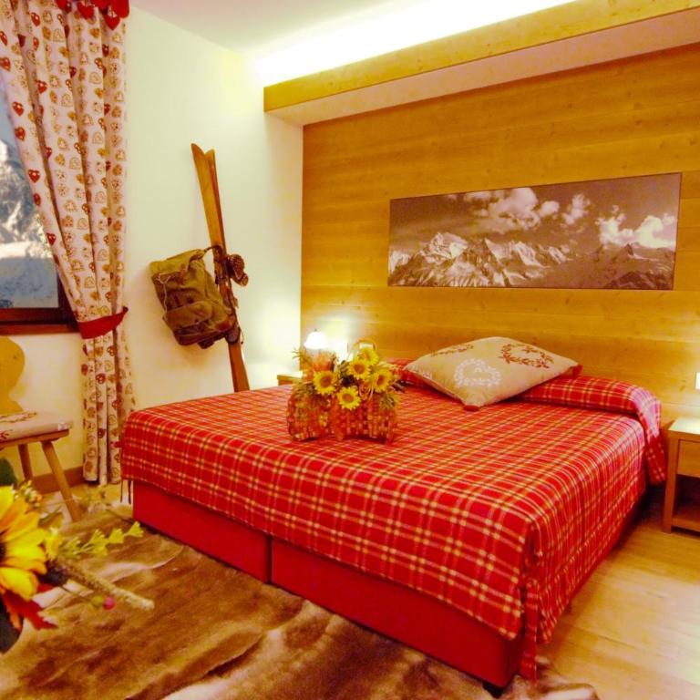 Design Suite Tirano - Camera Matrimoniale Superior - 2