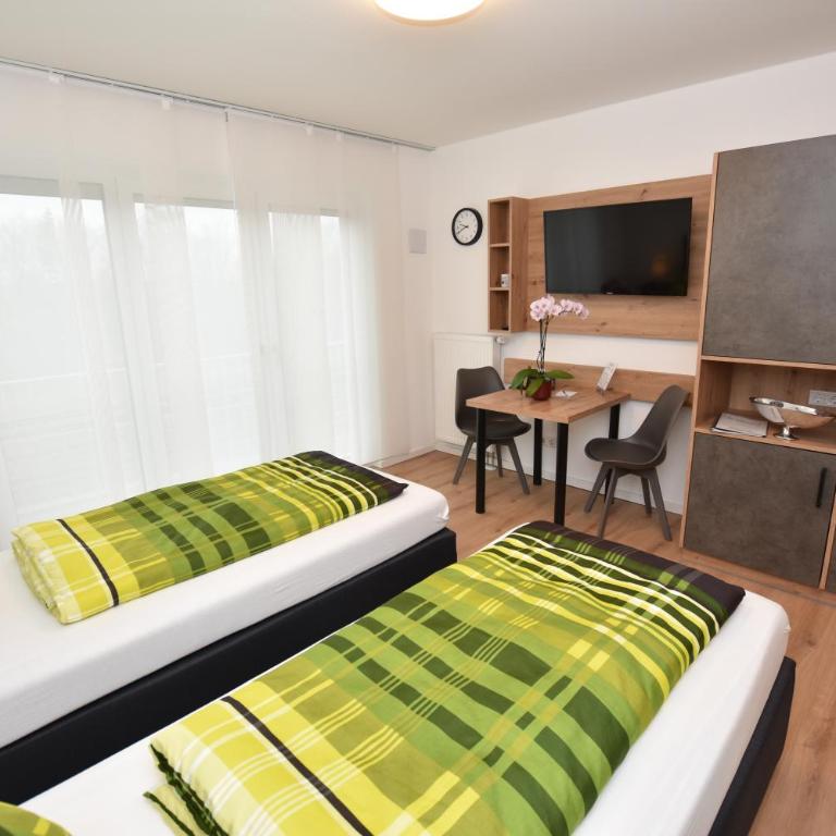 Boardinghouse Henschelstraße - Doppel- oder Zweibettzimmer - 8