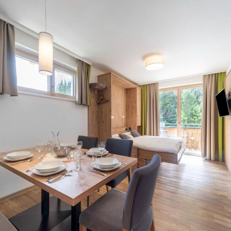 Chalet in Saalbach near Ski Slopes - Chalet - 15