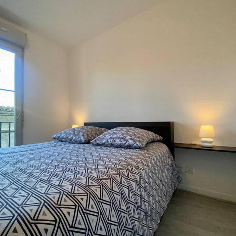 Le 24 Février - PARKING & PISCINE - VUE CITÉ MÉDIÉVALE - Appartement 2 Chambres - 5