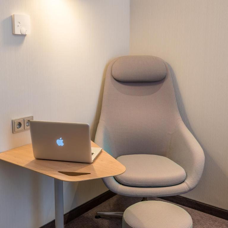 Holiday Inn Express Munich City West by IHG - Standard Zimmer mit Queensize-Bett - 1
