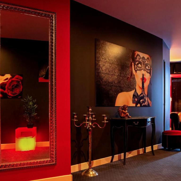 SUITE PLAYROOM Love Hotel Toulouse - Appartement 1 Chambre - 7