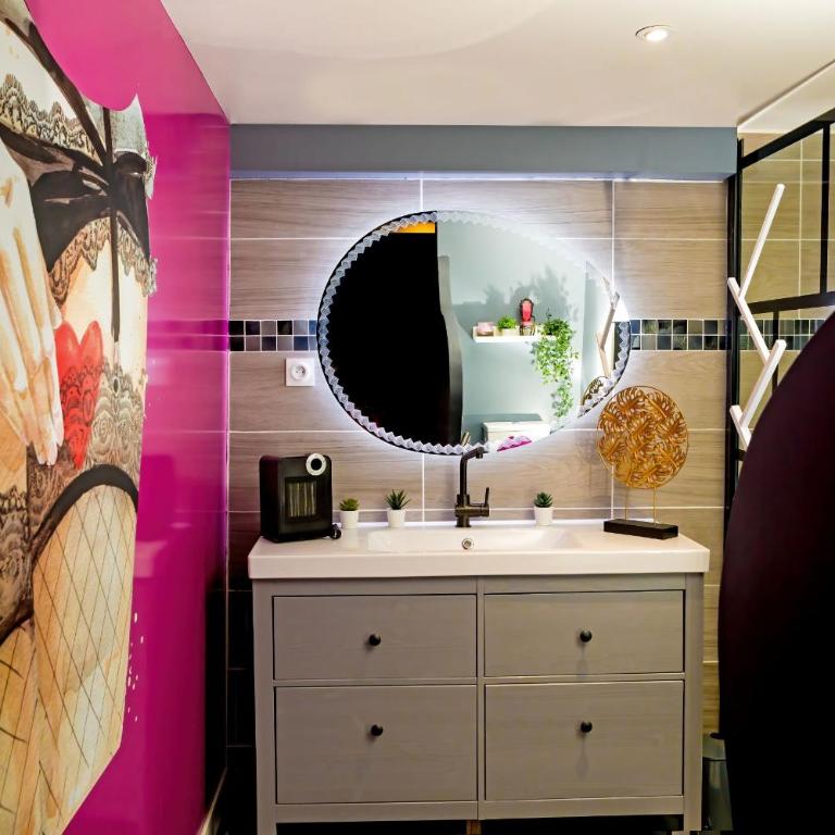 SUITE PLAYROOM Love Hotel Toulouse - Appartement 1 Chambre - 3