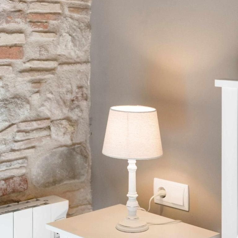 Revitalized Apartment in Historical Building - Apartamento de 2 dormitorios - 4