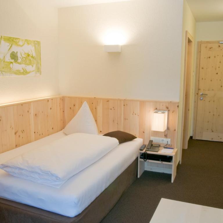 HOTEL Der Waldhof - Unique - A hidden gem - nature - organic - Eco - Einzelzimmer - 2
