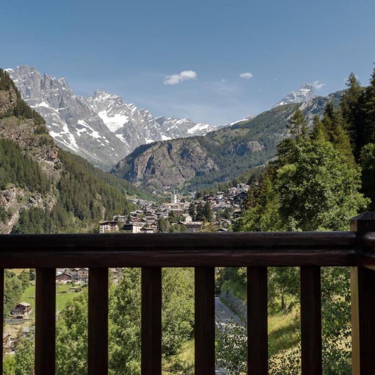 HelloChalet - Chalet da MiRo - Sunny terraces with stunning Matterhorn views, reachable on foot only - Appartamento con Vista Montagna - 3