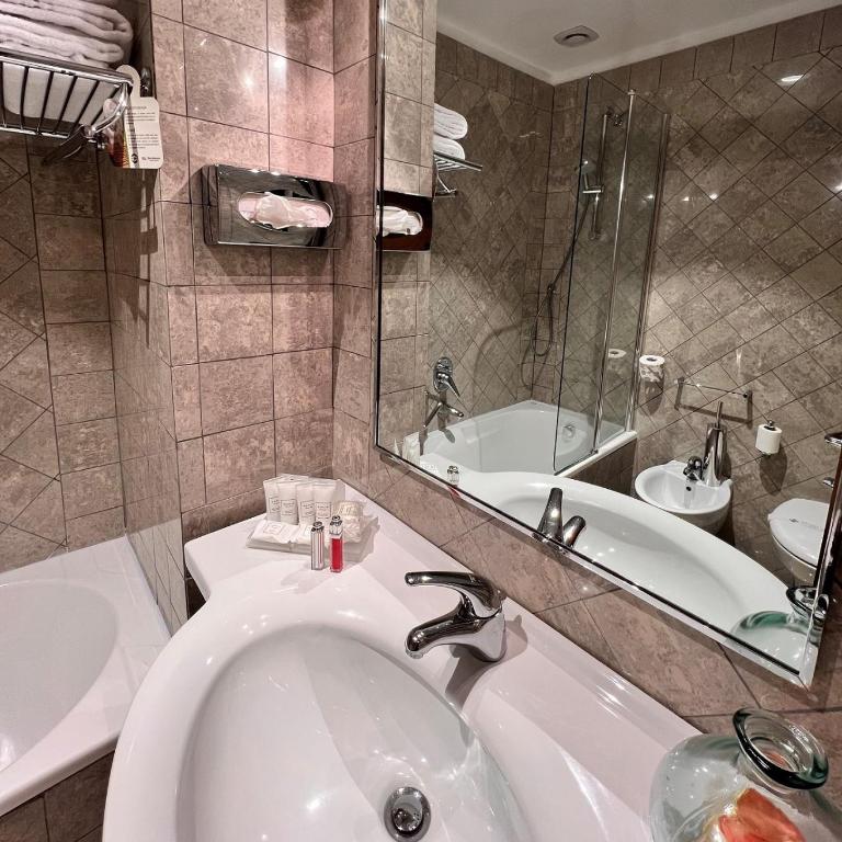 Best Western Hotel City - Camera Comfort Doppia con Letti Singoli - 17