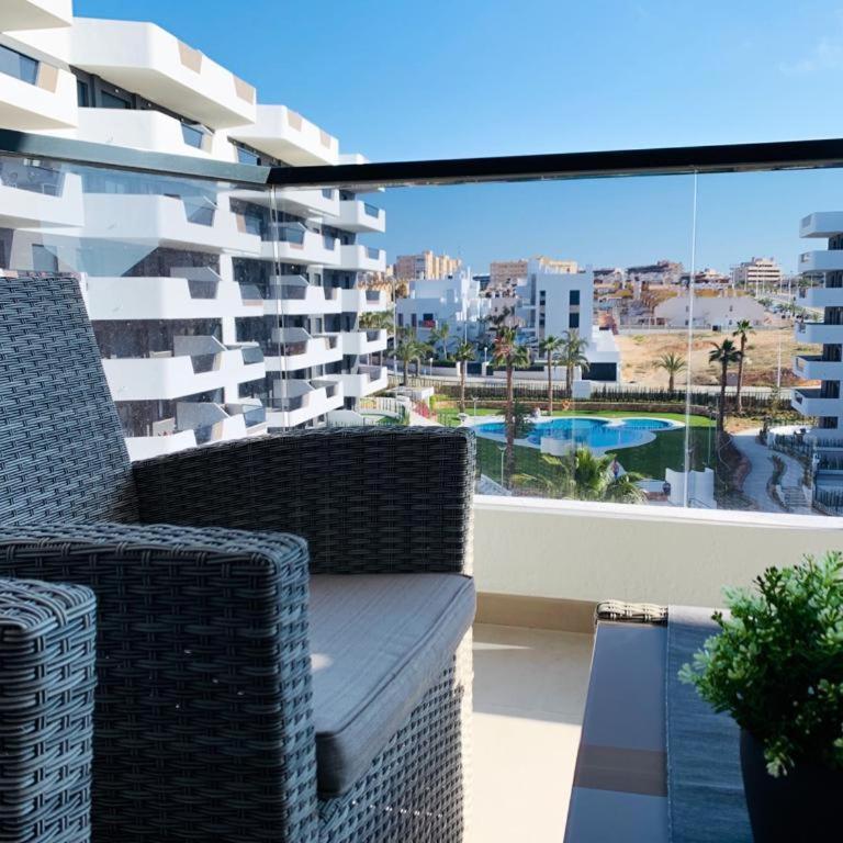 Sol Blanco - Two-Bedroom Apartment - 12