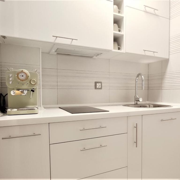 San Nicolás - tranquilidad y comodidad en el centro de Murcia - One-Bedroom Apartment - 10