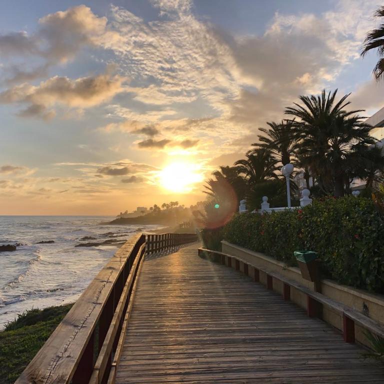Riviera by the beach 2 bedroom Apartment - Apartamento de 2 dormitorios - 69
