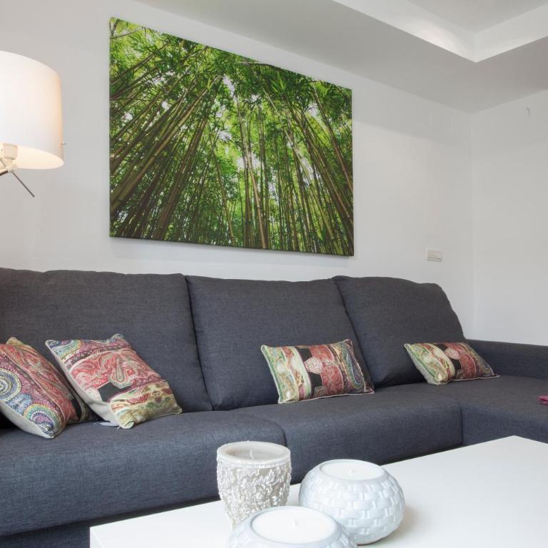 SingularStays Mercado Central - Three-Bedroom Apartment - 14