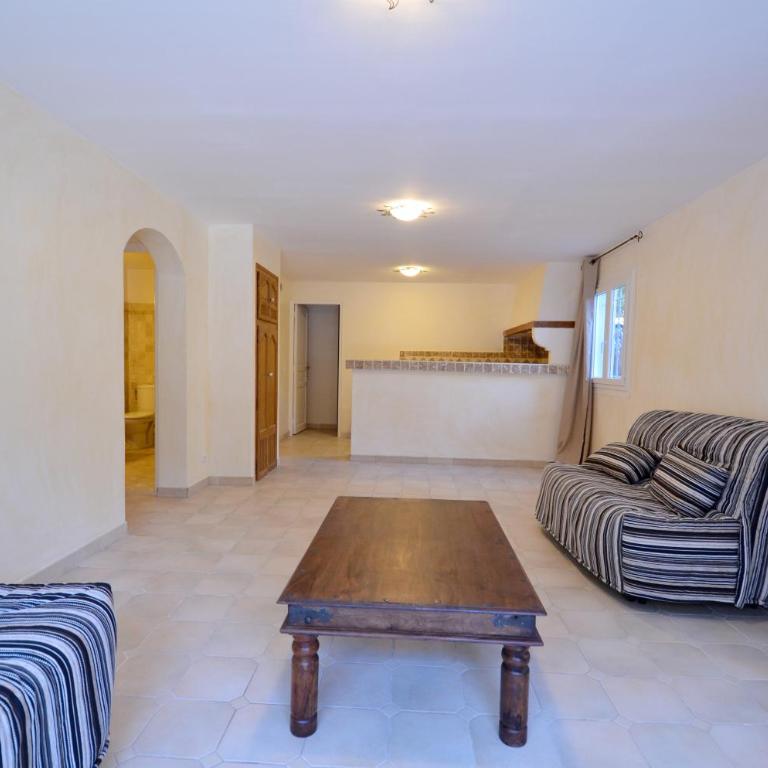 Luxueuse Villa - Golfe de St Tropez - Villa avec Piscine Privée - 29