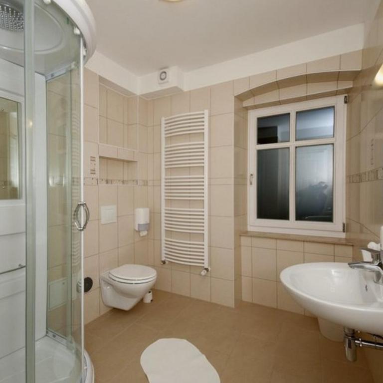 Hotel Villa Huber - Doppelzimmer - 8