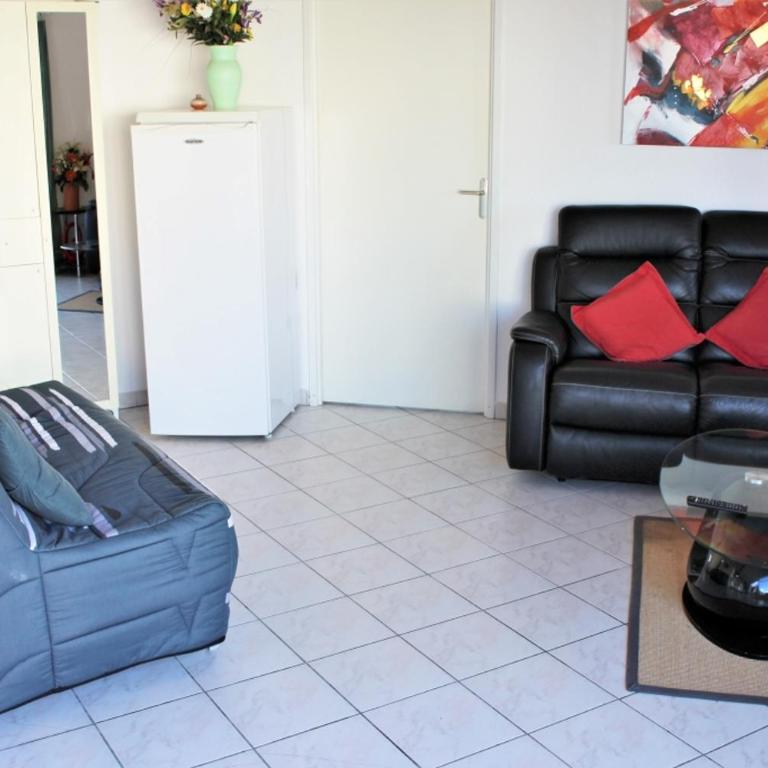 GOELETTES 311 - One-Bedroom Apartment - 11