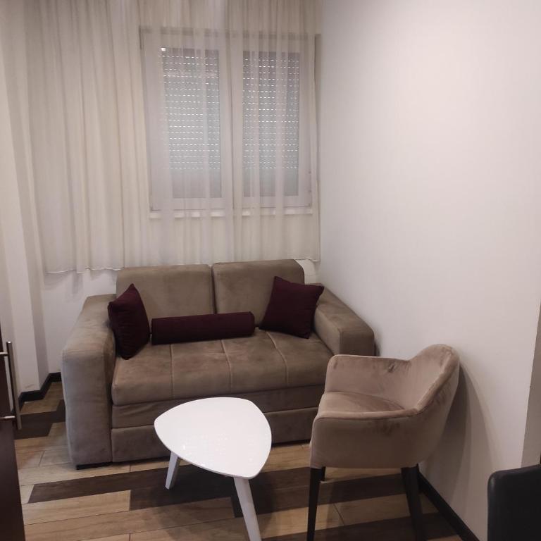 Prima Lux Apartments & Studio - Standard Apartment - 11