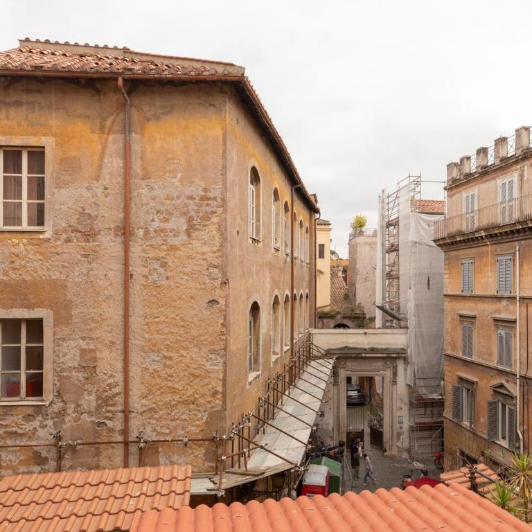 iFlat Charming Apartment near Piazza Venezia - Two-Bedroom Apartment - 2