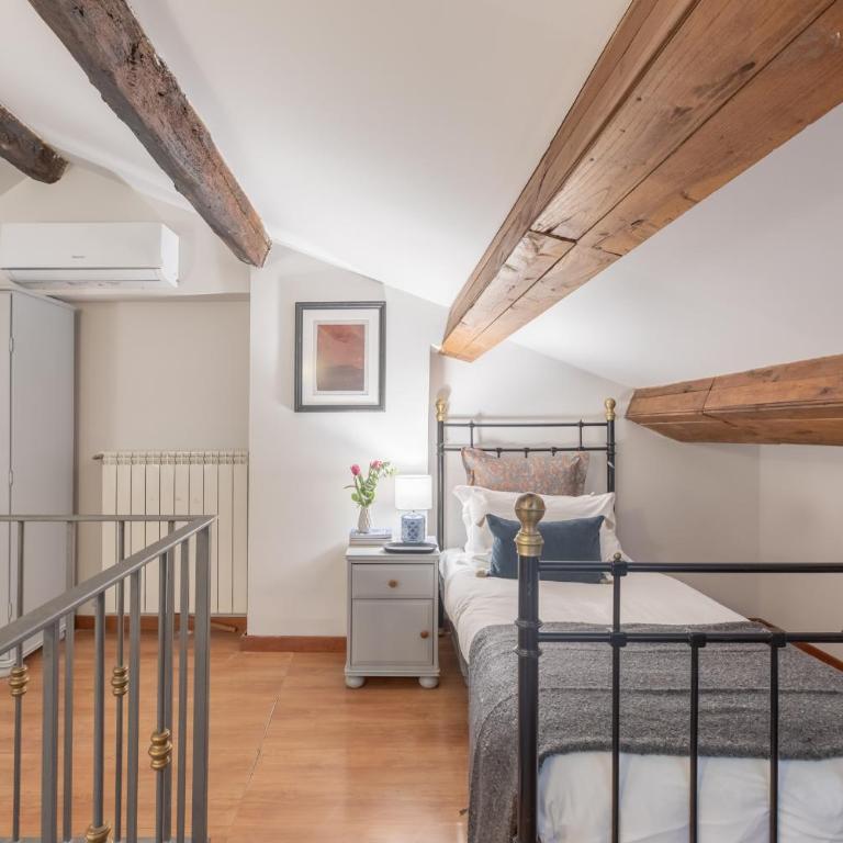 iFlat Charming Apartment near Piazza Venezia - Two-Bedroom Apartment - 9
