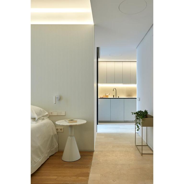 60 Balconies Iconic - Superior Apartment - 5
