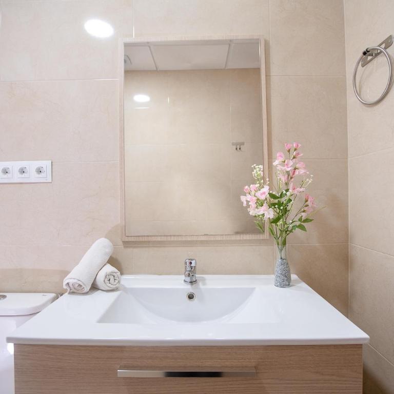Precioso apartamento junto a la playa 2 - Apartamento de 2 dormitorios - 10