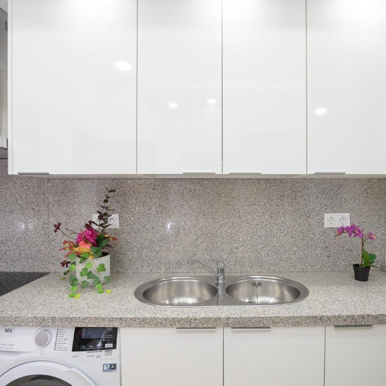 Precioso apartamento junto a la playa 2 - Apartamento de 2 dormitorios - 13