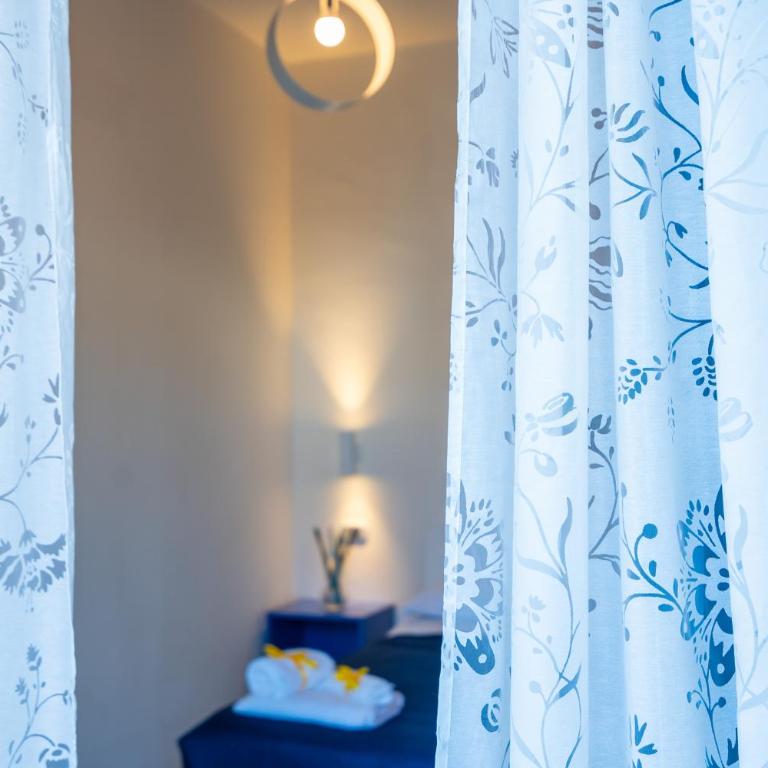 SunSea Bed And Breakfast - Camera Tripla con Balcone - 7