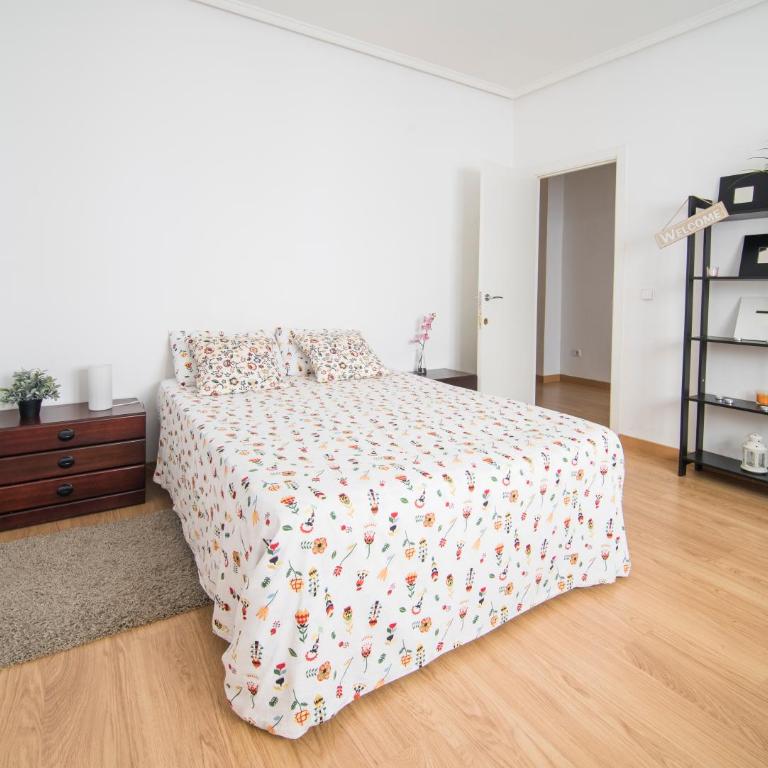 APARTAMENTO 3 HAB MADRID CENTRO - Apartamento de 2 dormitorios - 4