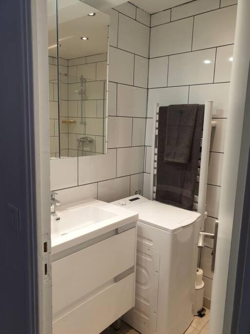 petit coin ensoleillé - Appartement 1 Chambre - 12