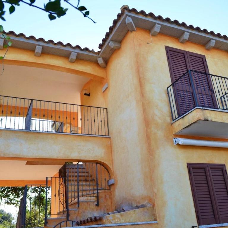 ISS Travel, Ponderosa Terrace - centrally located 2-bedroom apartment with aircondition - Appartamento con 2 Camere da Letto - 5