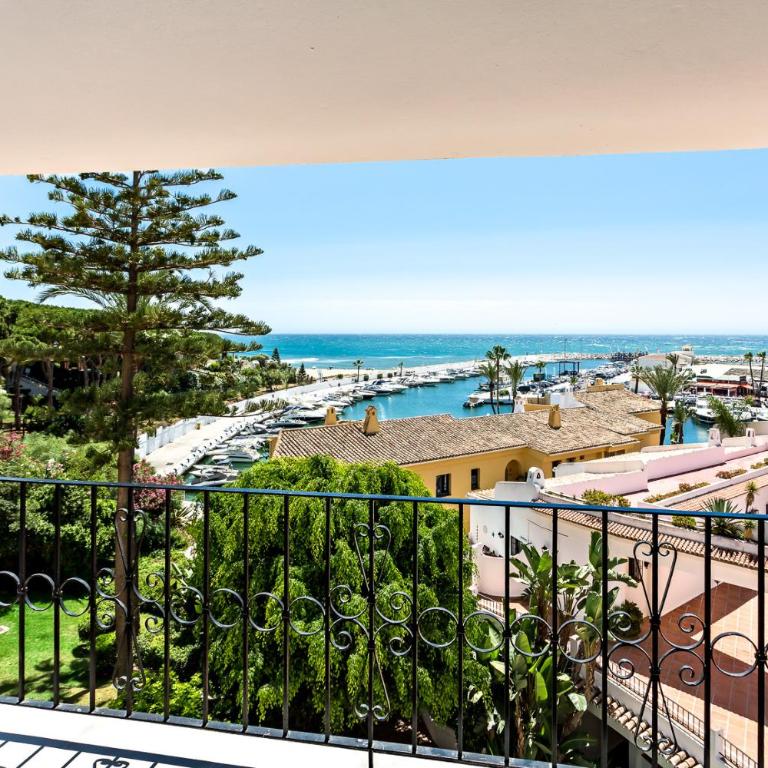 H45 Cabopino - Apartamento con vistas al mar - 2