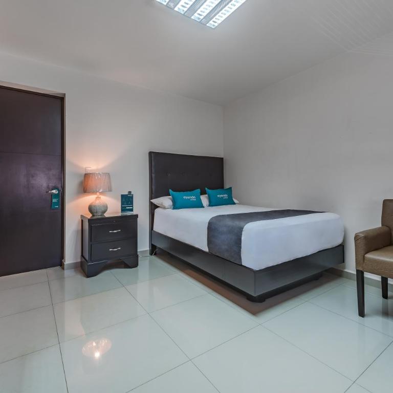 Suites Ejecutivas Monterrey - Superior Double Room - 1