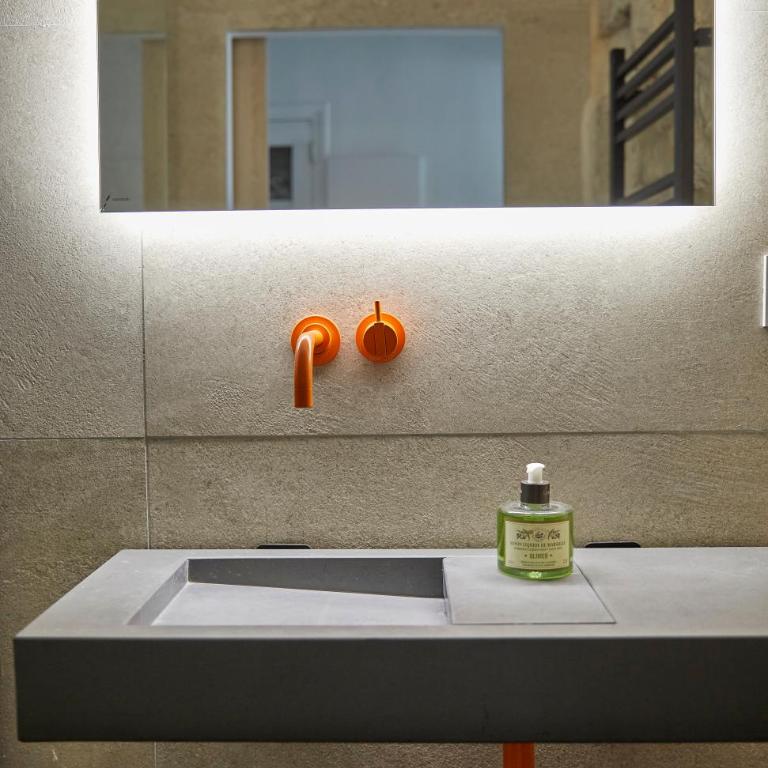 Beautiful Art Lovers Apartment - Appartement - 12