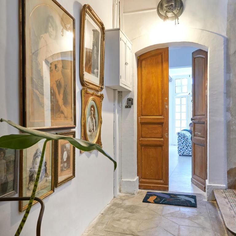 Beautiful Art Lovers Apartment - Appartement - 19