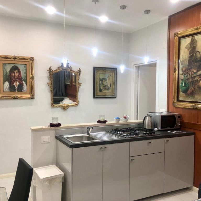 Centro storico Maschio Angioino House - Appartamento con 1 Camera da Letto - 4