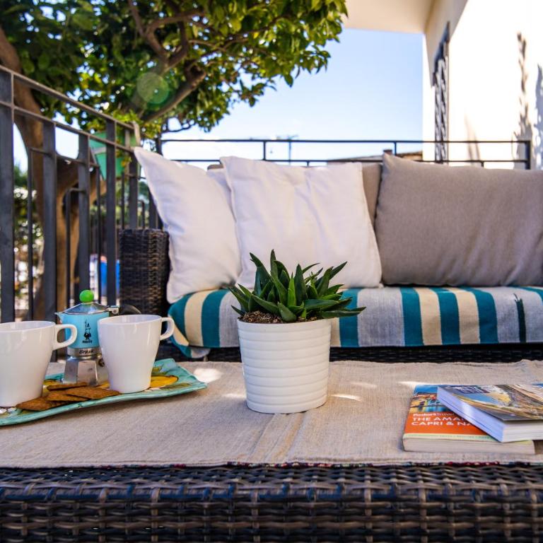 Familiaris Pompei Holiday Home - Appartamento con 2 Camere da Letto - 2