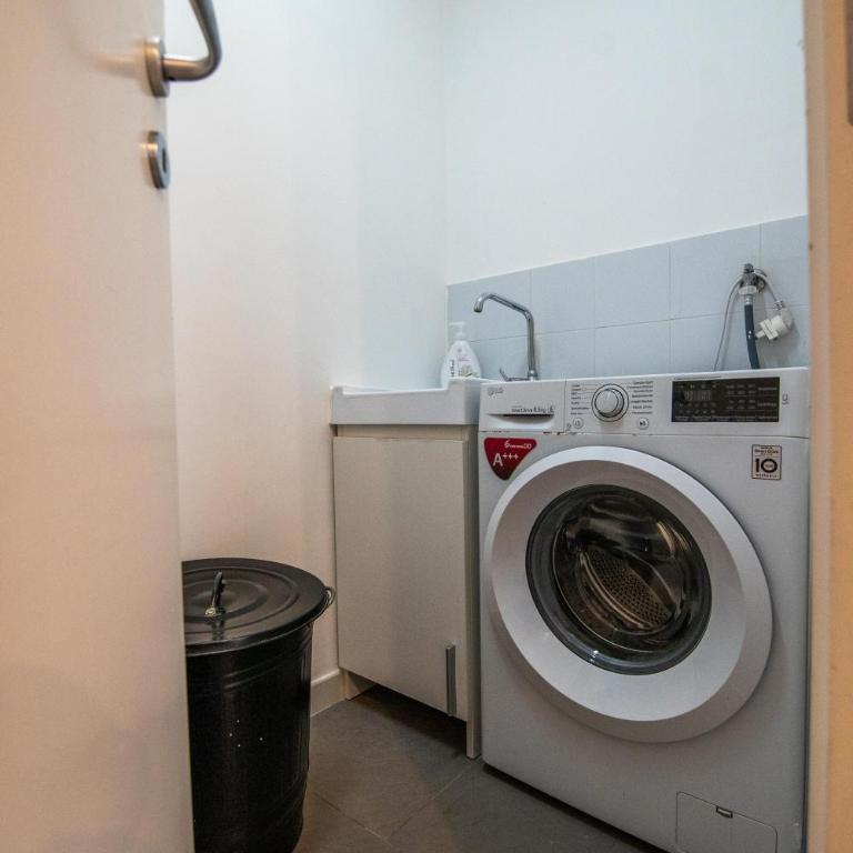 Familiaris Pompei Holiday Home - Appartamento con 2 Camere da Letto - 24