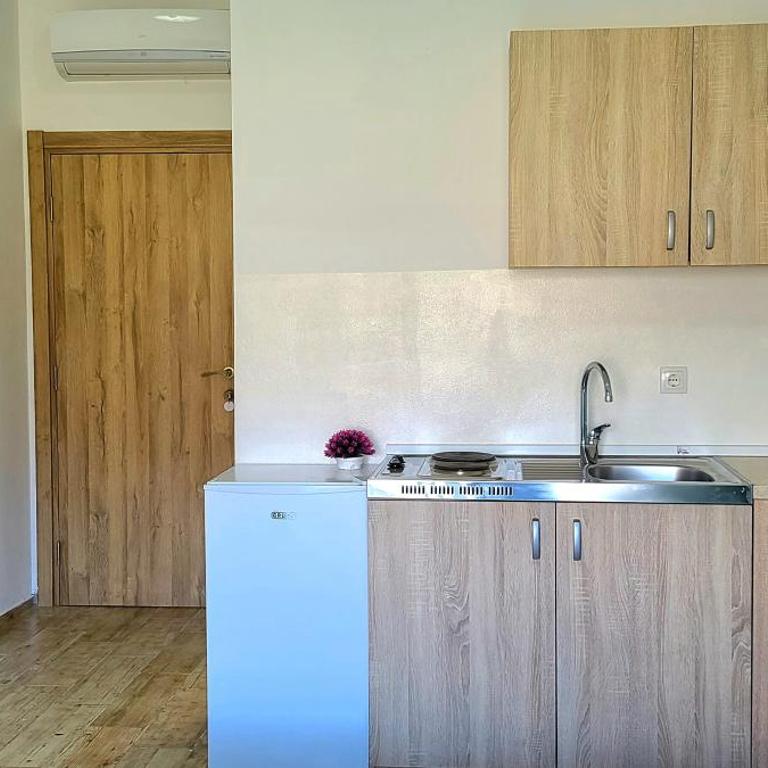 Riviera Inn apartments - Studio Apartment - 7