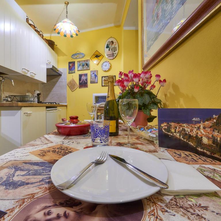 Annina's House Varenna Historic Centre - Appartamento Monolocale - 8