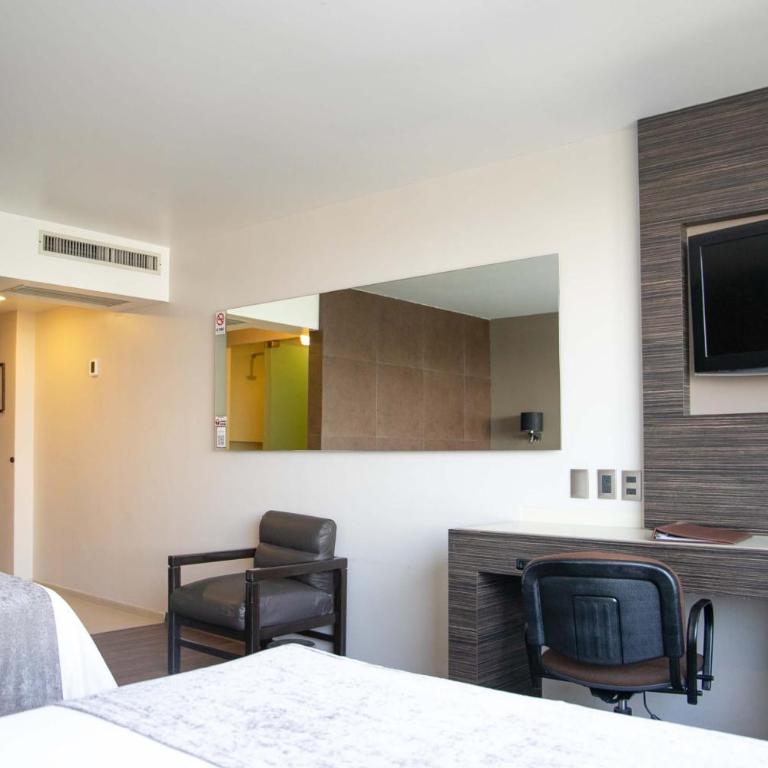 Hotel Brasilia - Double Room with Two Double Beds - 4