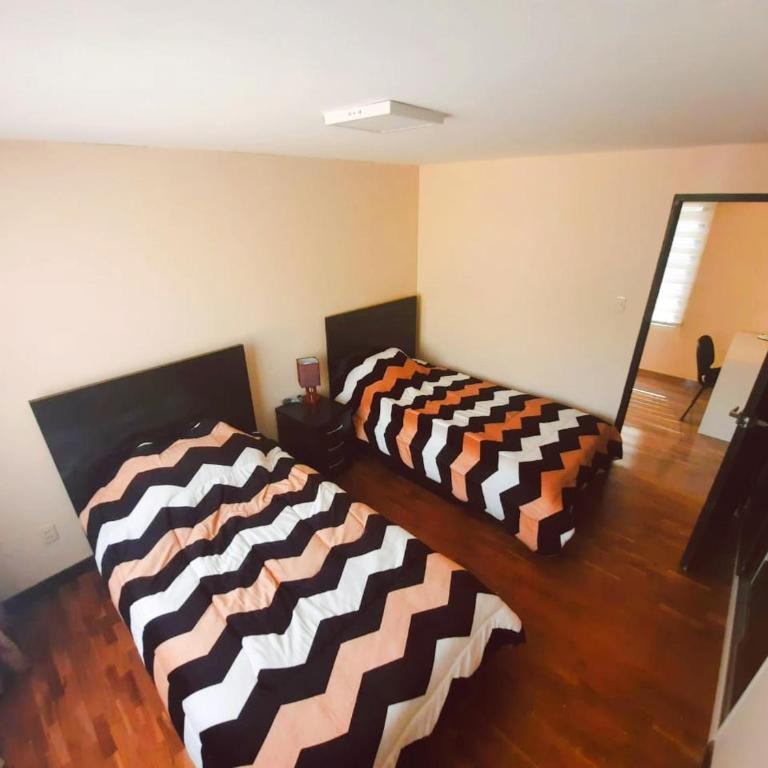 Zona Sur - Acogedor departamento completo - URBEANDINA - Two-Bedroom Apartment - 4