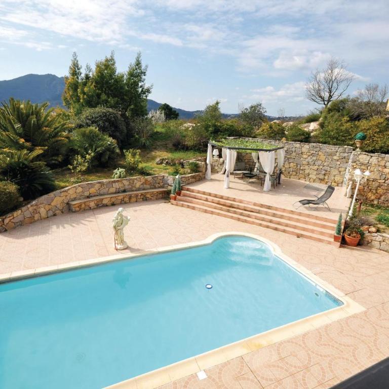 Pet Friendly Home In Les Adrets - Casa Vacanza con 5 Camere da Letto - 3
