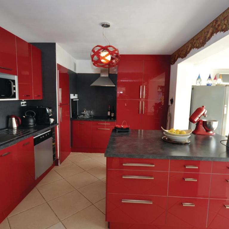 Pet Friendly Home In Les Adrets - Casa Vacanza con 5 Camere da Letto - 4