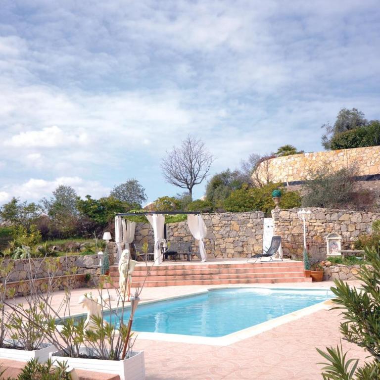 Pet Friendly Home In Les Adrets - Casa Vacanza con 5 Camere da Letto - 6