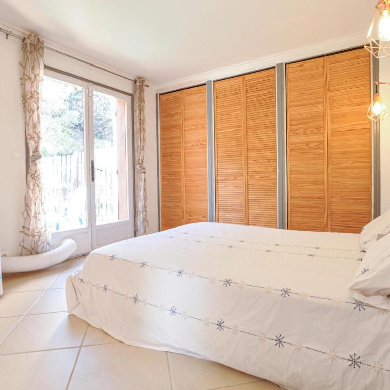Pet Friendly Home In Les Adrets - Casa Vacanza con 5 Camere da Letto - 30