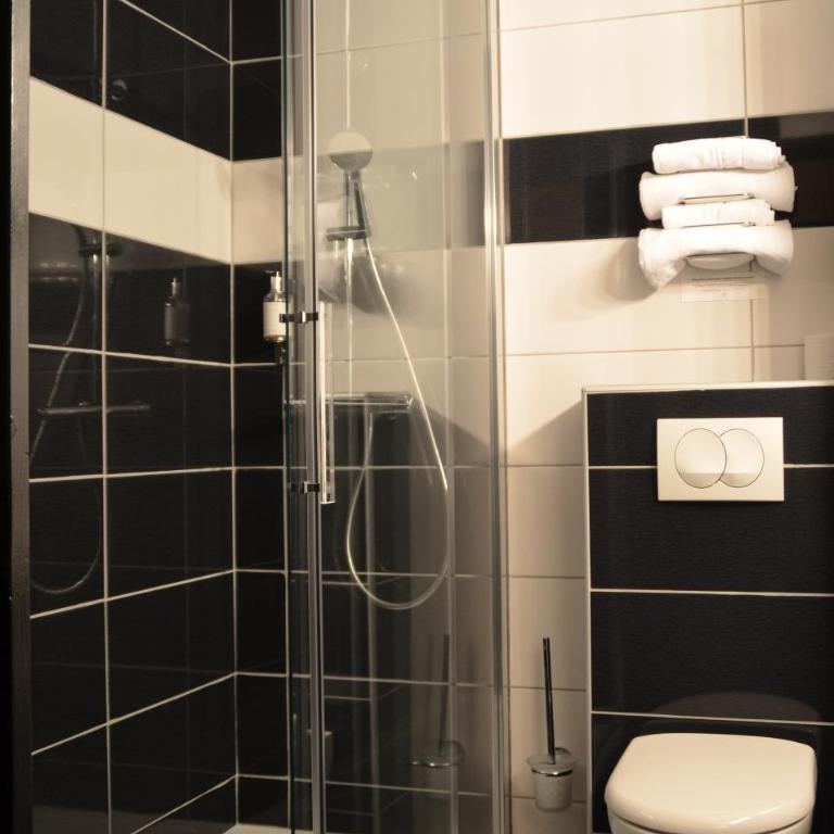 Logis Hôtel Murtel - Habitación Triple Estándar - 3